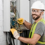 Dicas-de-seguranca-do-trabalho-para-eletricistas-net-eletrica-1024x683-1