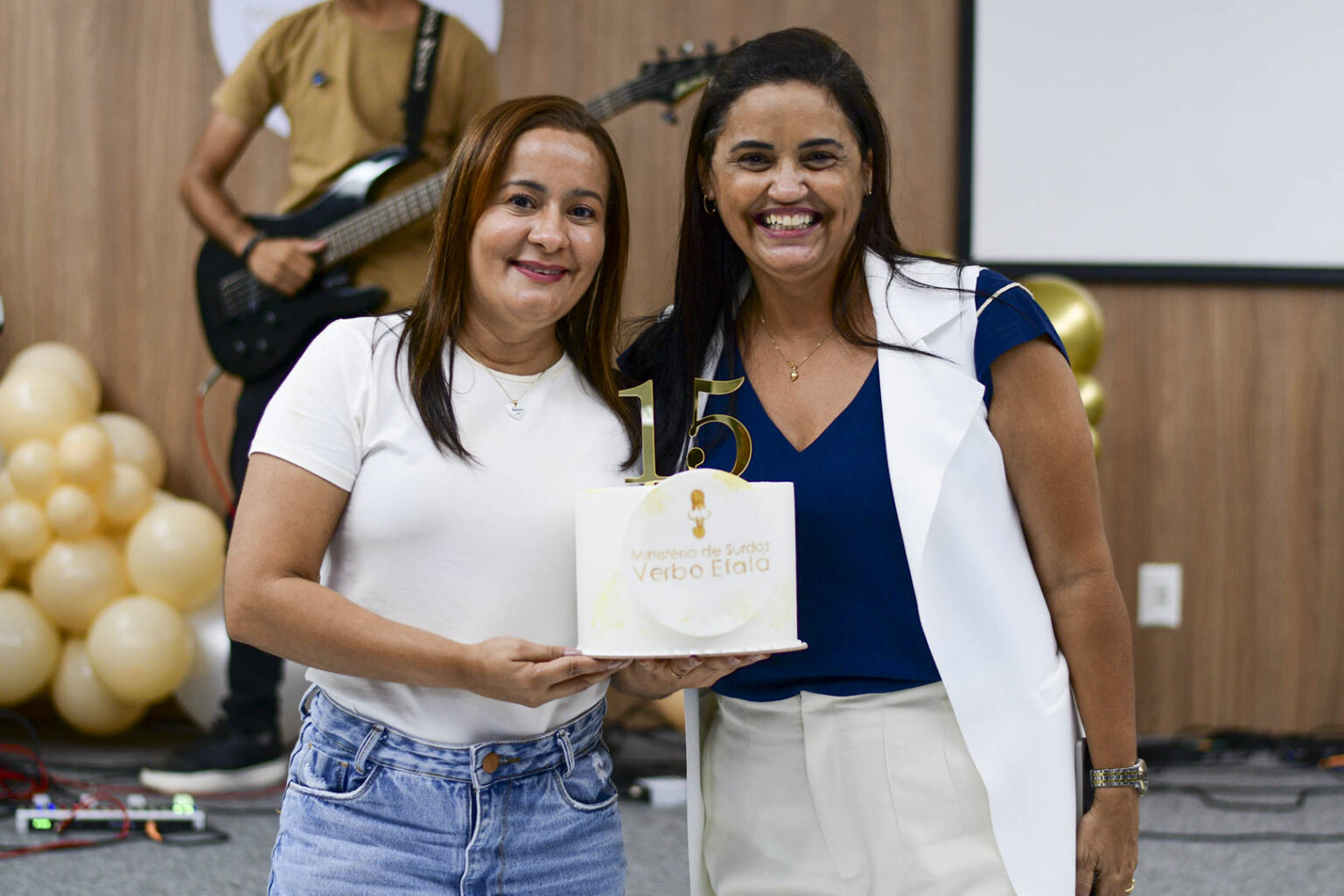 Inclusão de surdos na igreja Verbo Efatá Aracaju