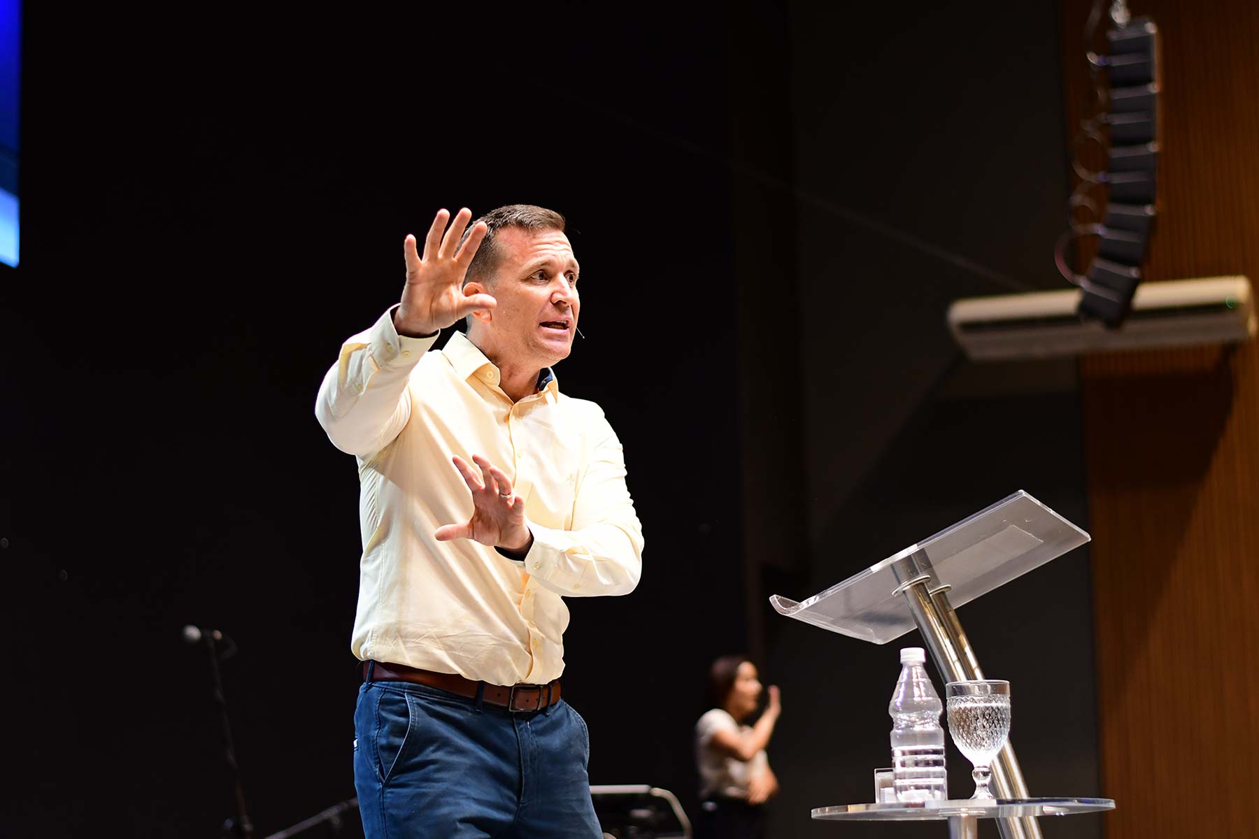 Pr. Darren Wray - Prioridade Absoluta: O Lugar de Deus na Vida Cristã